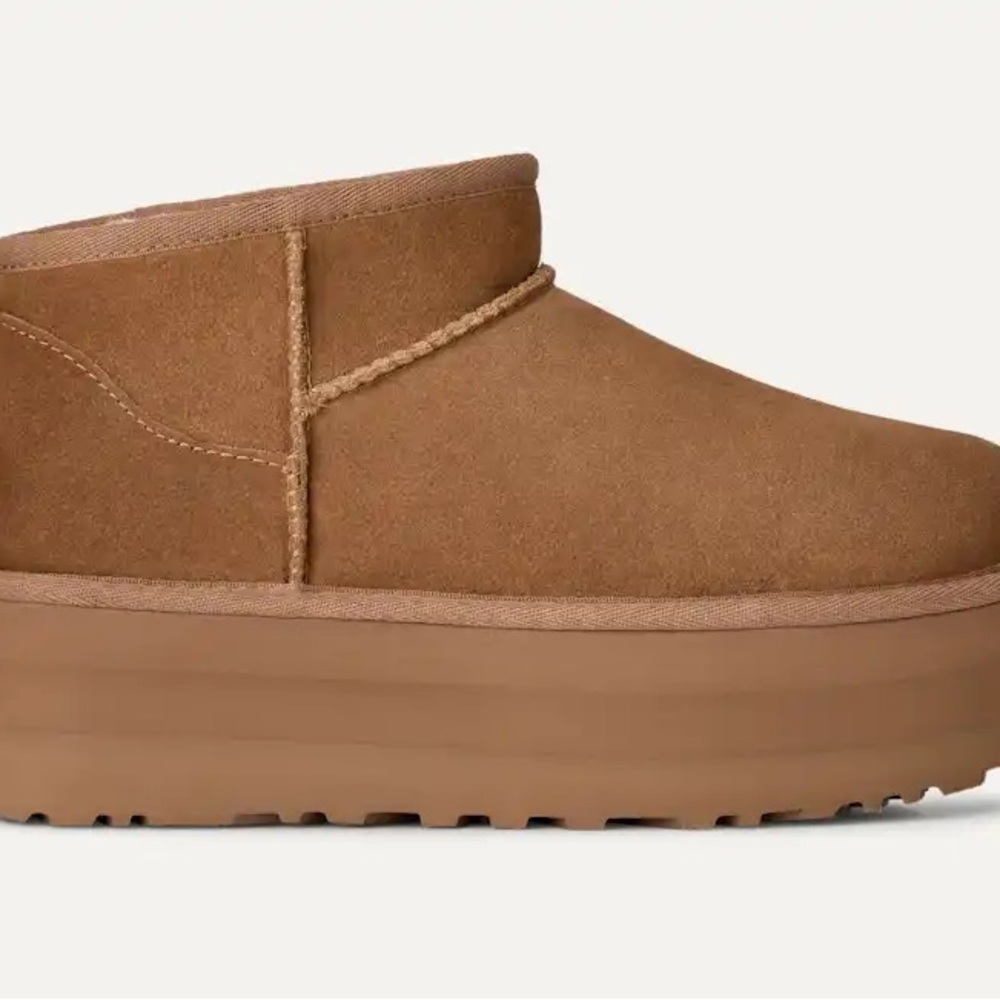 UGG Classic Ultra Mini Platform in Chestnut